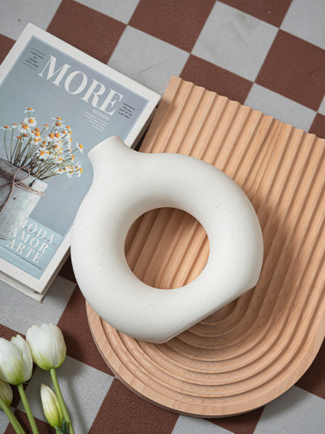 Modern Nordic Circle Ceramic Vase – Minimalist Hollow Sculpture